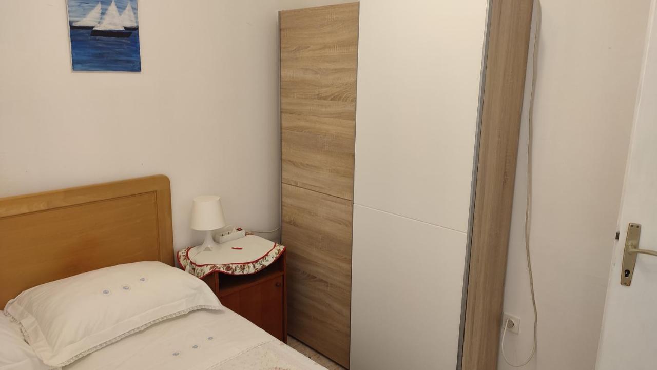 Apartmani Vinko Bol Eksteriør bilde